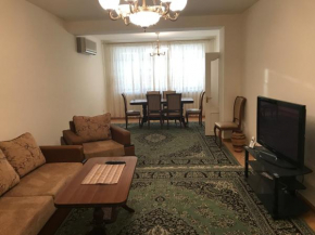 3-х комнатная квартира в самом центре Еревана